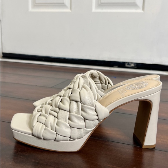 VINCE CAMUTO Women's Elanora Woven Leather Block Heel Mule in New Cream sz 7 New - Picture 5 of 11